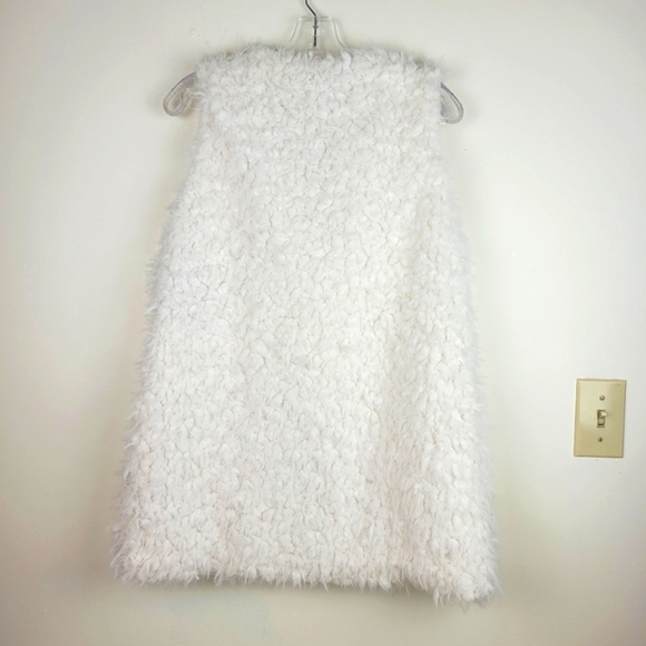 Ambiance Outerwear shaggy faux fur lined long ivory vest cozy boho mobwife NWT M - Picture 4 of 12